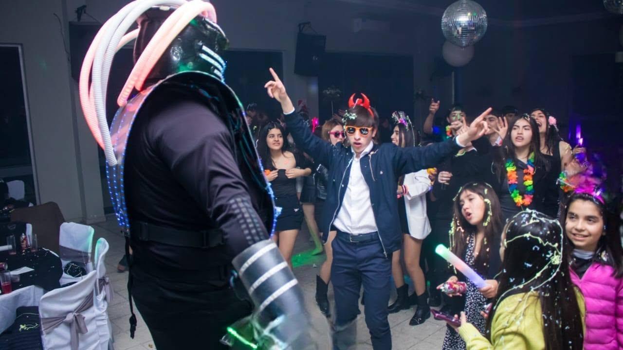 Pista de baile en la fiesta de egresados
